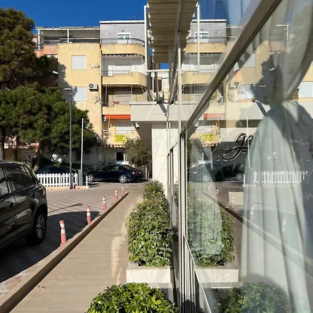 Lejlighed Sketch 2 *